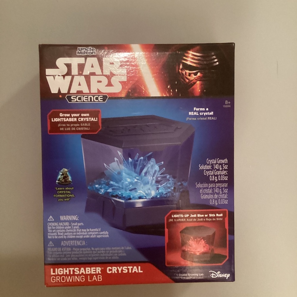 Star Wars Lightsaber Crystal growing lab
